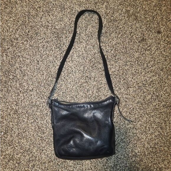 Coach | Vintage Black Leather Crossbody - Picture 1 of 6